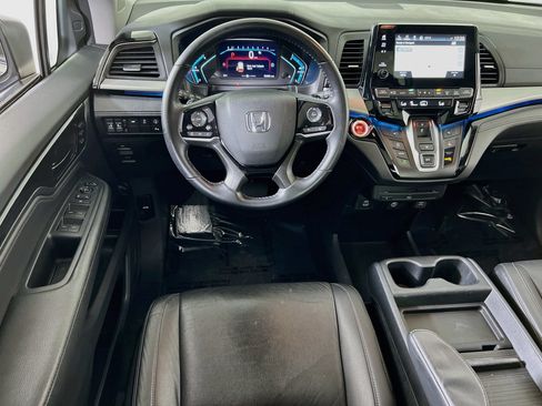 Used 2023 Honda Odyssey Touring image 23
