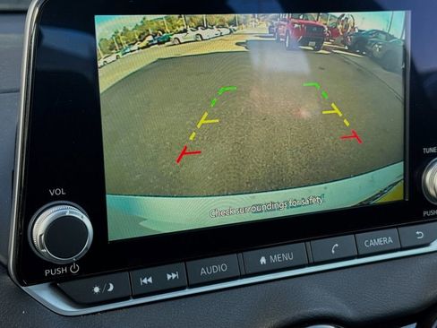 New 2025 Nissan Sentra SR w/ SR Premium Package image 16