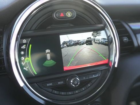 Used 2021 MINI Cooper S image 23