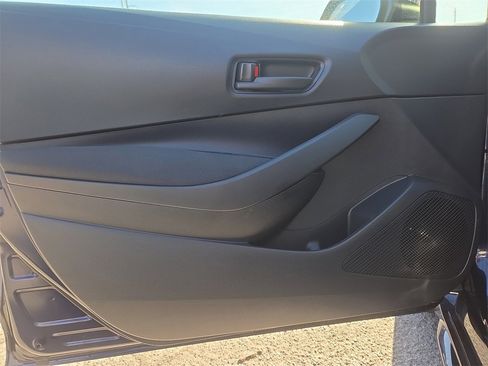 Certified 2025 Toyota Corolla LE image 16