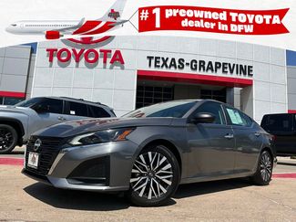 Used 2025 Nissan Altima 2.5 SV video 1