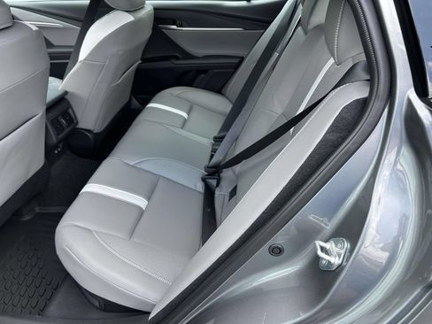 New 2026 Toyota Camry SE w/ Convenience Package FWD image 13