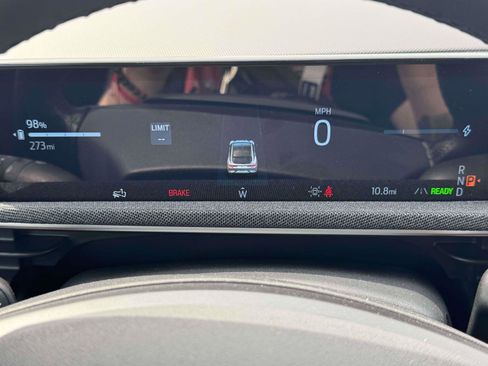 New 2026 Ford Mustang Mach-E Premium image 19