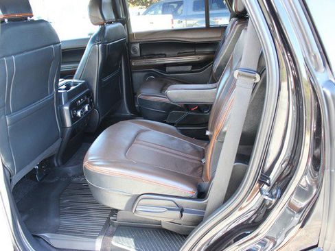 Used 2021 Ford Expedition King Ranch image 7