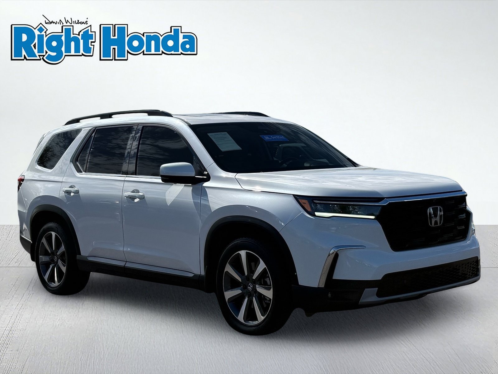 Used 2024 Honda Pilot Elite image 11