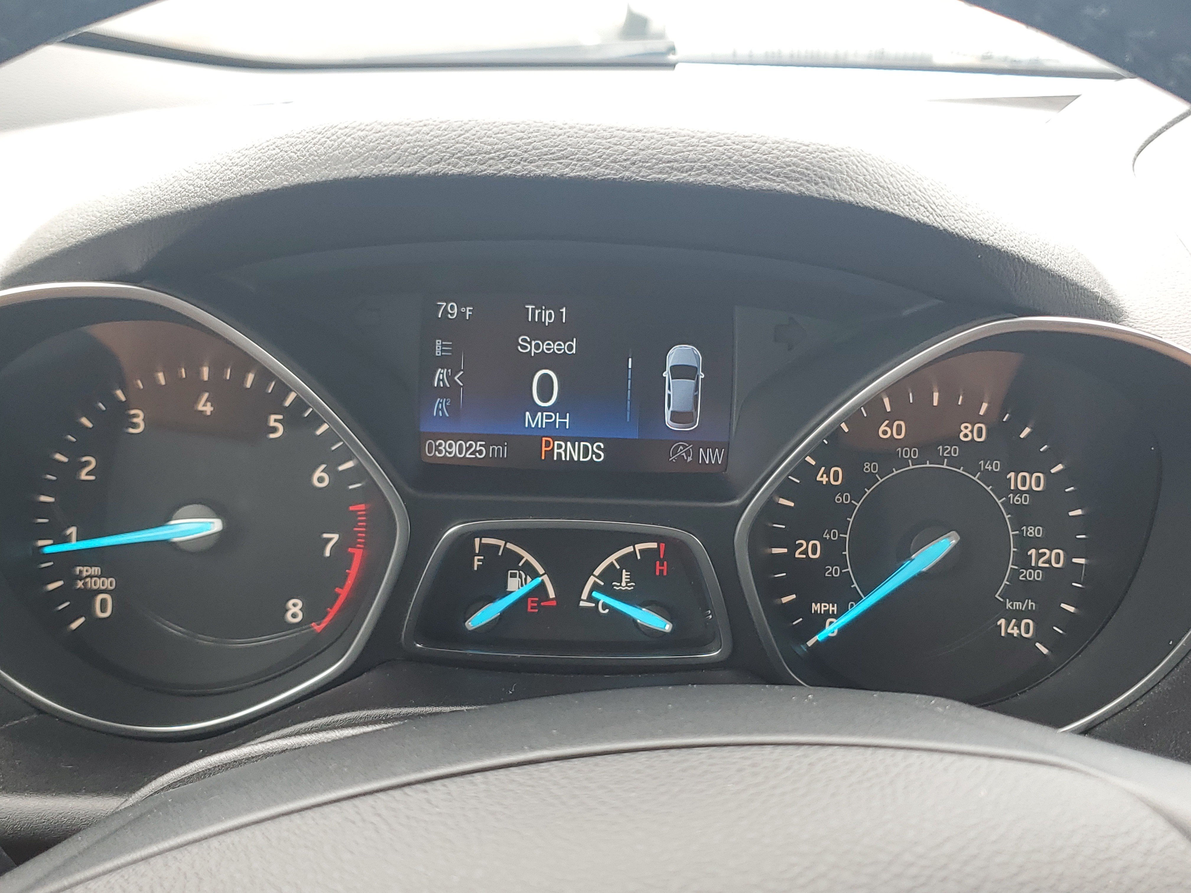 Used 2019 Ford Escape Titanium AWD/4WD image 26