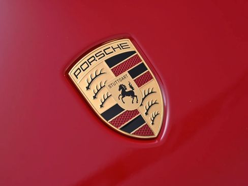 Certified 2026 Porsche 911 Carrera 4 GTS AWD/4WD image 43