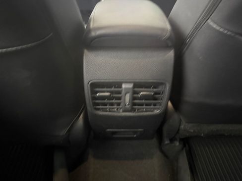 Used 2023 Toyota Corolla Cross AWD Hybrid w/ Convenience Package image 30