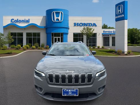 Used 2020 Jeep Cherokee Latitude Plus w/ Cold Weather Group image 10