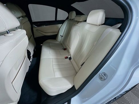 Certified 2023 BMW 530i w/ Convenience Package RWD image 25