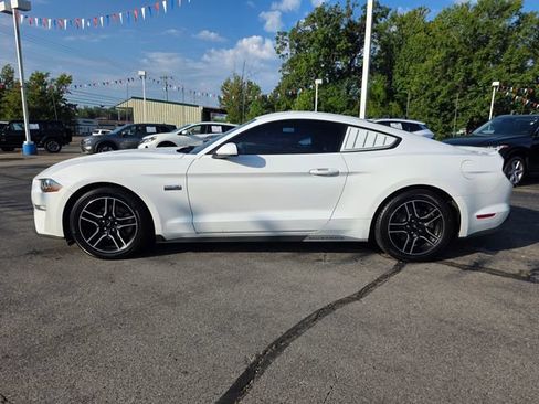 Used 2018 Ford Mustang Coupe w/ Equipment Group 101A RWD image 7