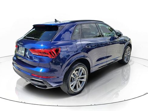 Used 2025 Audi Q3 2.0T Premium w/ Black Optic Sport Package AWD/4WD image 4