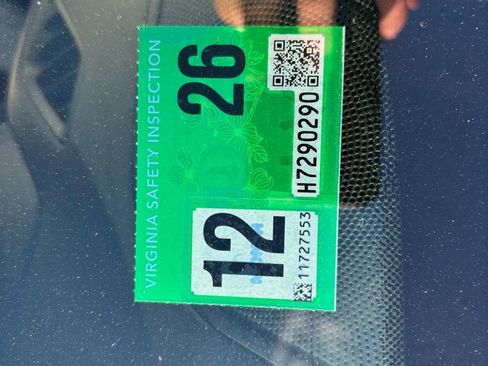 Used 2015 Hyundai Genesis 3.8 w/ Option Group 04 image 24