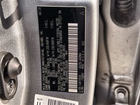 Used 2020 Toyota Highlander XLE image 22