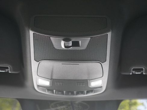 Used 2018 Ford F150 XLT w/ Equipment Group 302A Luxury AWD/4WD image 26