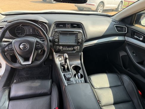 Used 2017 Nissan Maxima 3.5 SV w/ Dynamic Package FWD image 17