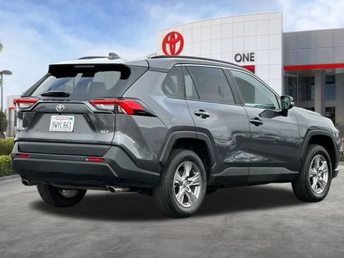 Certified 2025 Toyota RAV4 XLE w/ Convenience Package FWD image 5