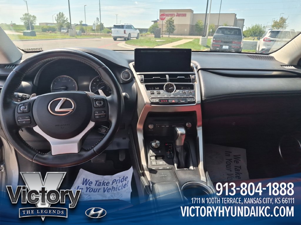 Used 2022 Lexus RX 350L Premium w/ Premium Package AWD/4WD image 12