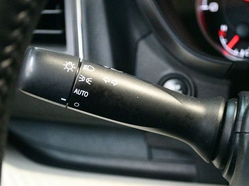 Used 2020 Subaru Ascent Premium w/ Convenience Package image 63