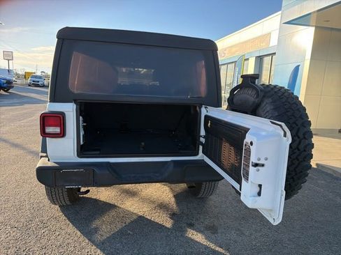 Used 2020 Jeep Wrangler Unlimited Sport S AWD/4WD image 25
