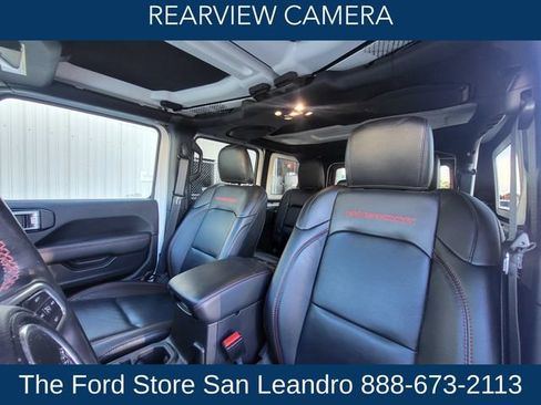 Used 2021 Jeep Wrangler Unlimited Rubicon AWD/4WD image 8