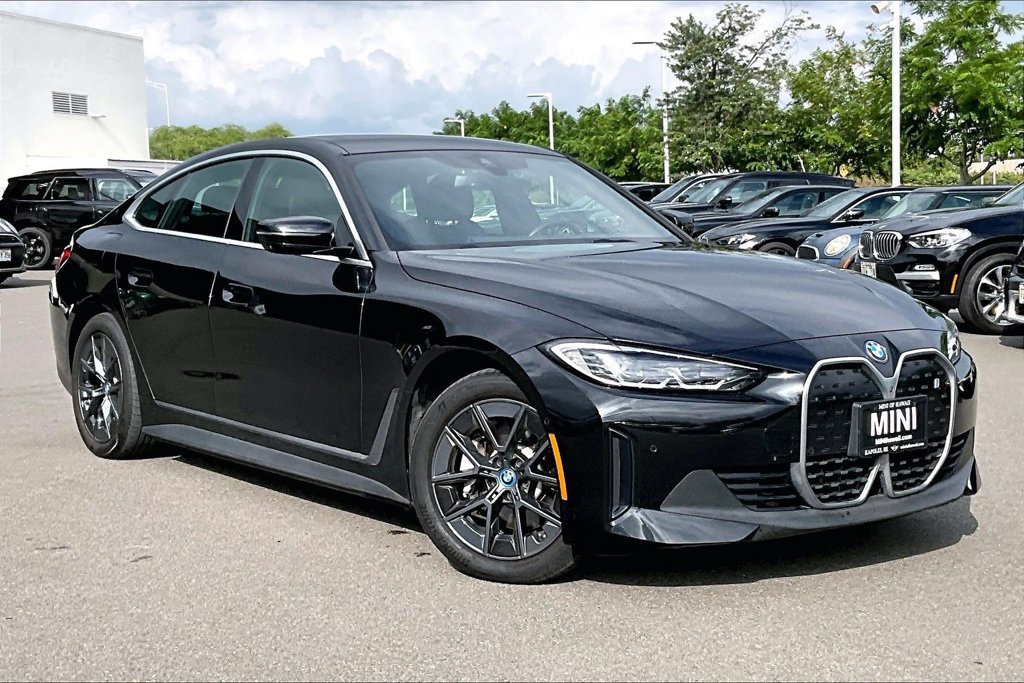 Used 2023 BMW i4 eDrive35 w/ Parking Assistance Package RWD 360° Tour