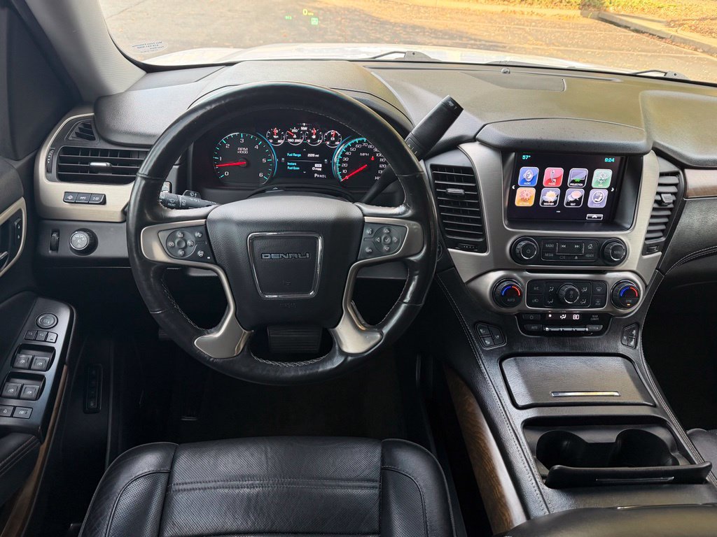 Used 2018 GMC Yukon XL Denali RWD image 12