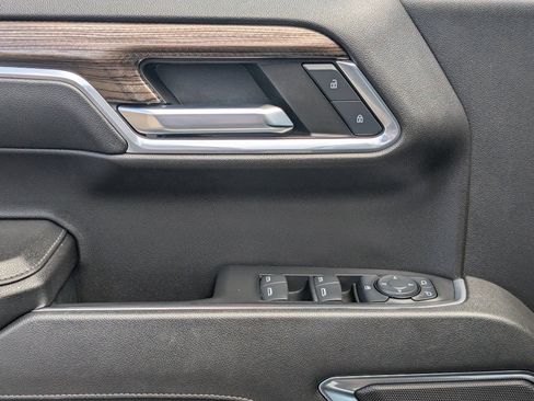 Certified 2024 Chevrolet Silverado 1500 LT RWD image 18