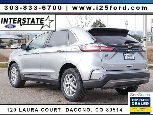Used 2024 Ford Edge SEL w/ Convenience Package image 3