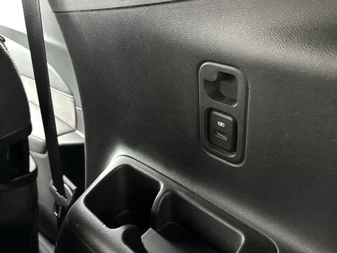 Used 2022 Chevrolet Traverse High Country image 50