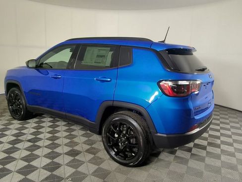 New 2026 Jeep Compass Latitude image 7