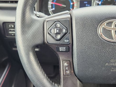 Used 2019 Toyota 4Runner TRD Off-Road Premium image 33