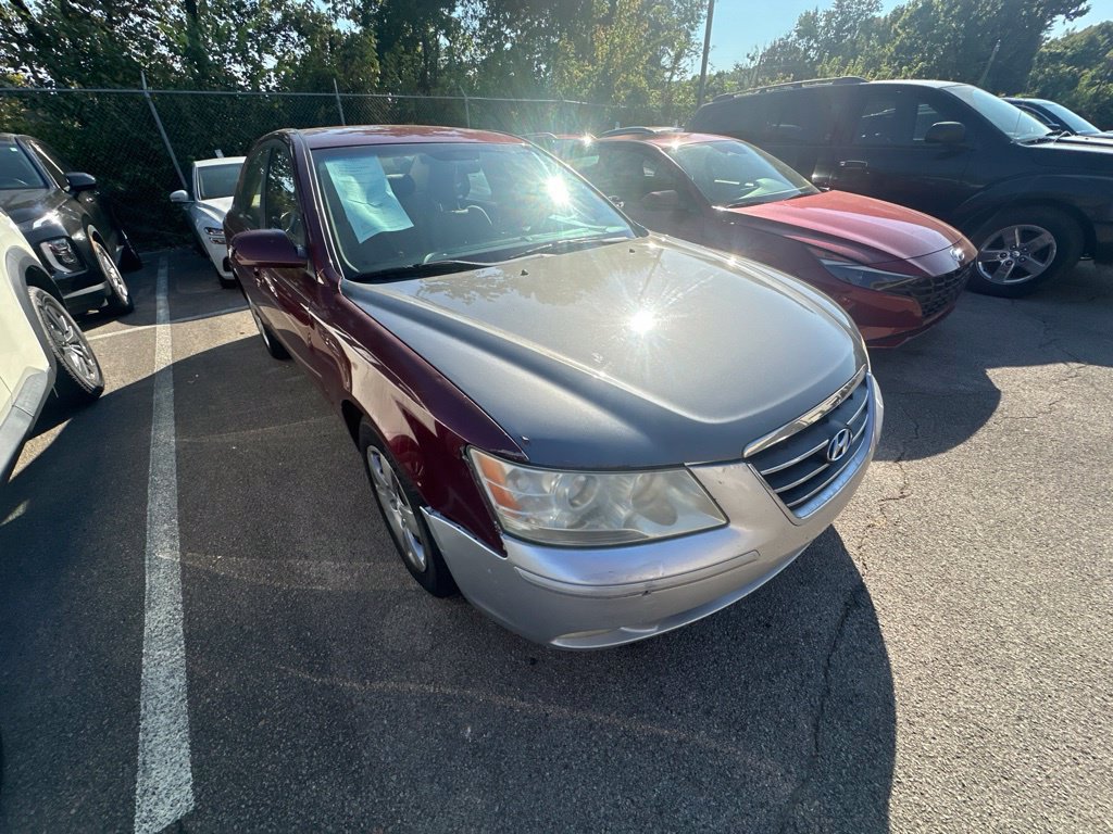 Used 2010 Hyundai Sonata GLS FWD image 1