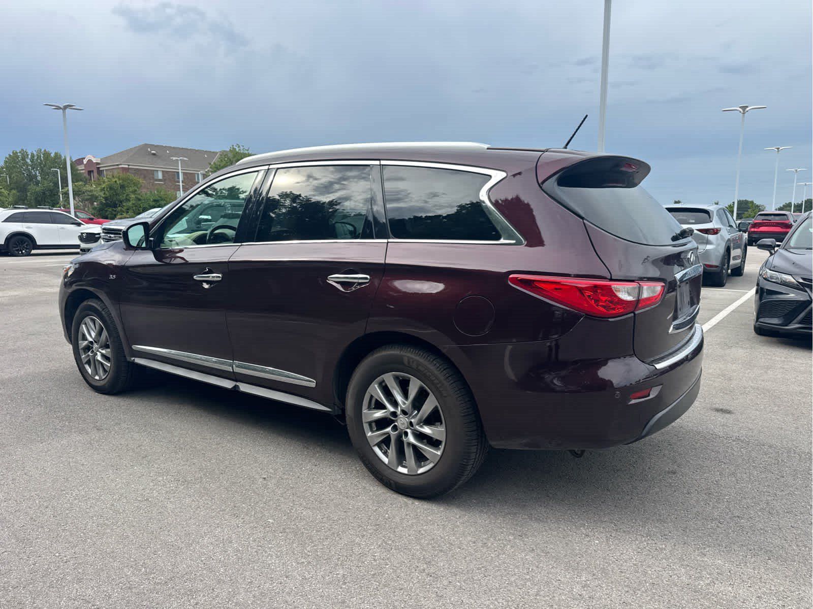 Used 2015 INFINITI QX60 Luxe w/ Premium Plus Package AWD/4WD image 3