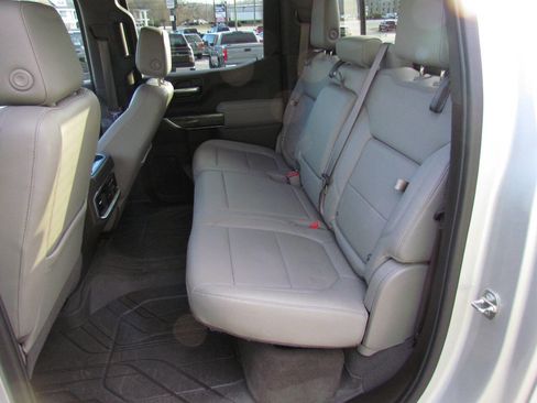 Used 2019 Chevrolet Silverado 1500 LTZ w/ LTZ Plus Package image 13