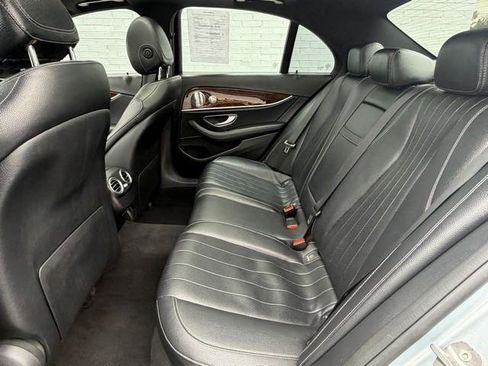 Used 2017 Mercedes-Benz E 300 4MATIC image 22