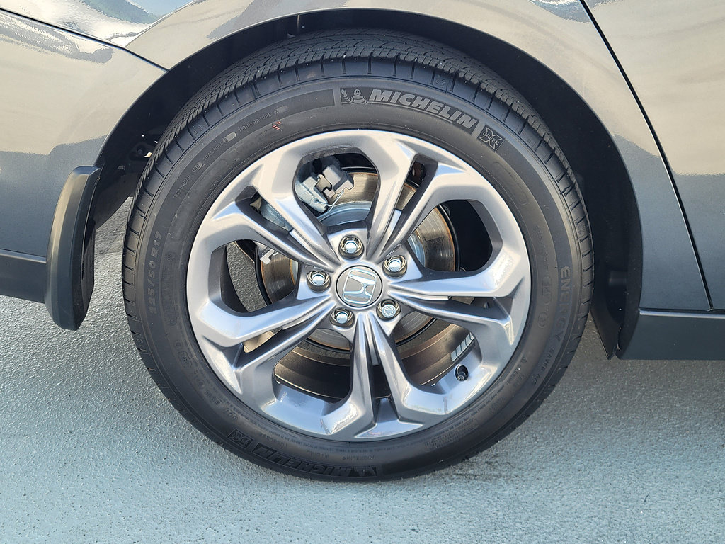 Used 2024 Honda Accord EX image 6