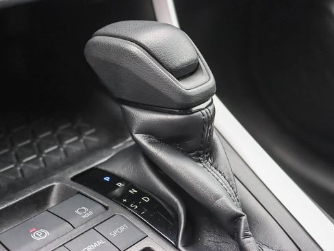 Used 2023 Toyota RAV4 XLE image 18