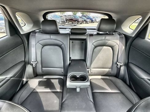 Used 2023 Hyundai Kona Limited FWD image 23