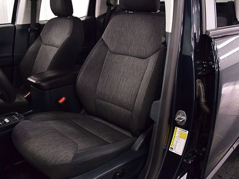 Used 2023 Ford Maverick XLT w/ Equipment Group 300A Standard AWD/4WD image 34