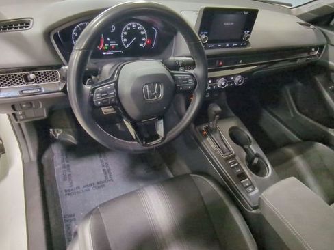 Used 2024 Honda Civic Sport image 10