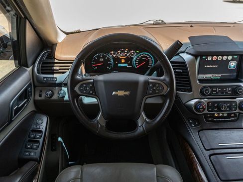 Used 2016 Chevrolet Tahoe LTZ AWD/4WD image 23