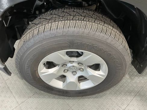 Used 2023 RAM 1500 Big Horn AWD/4WD image 48