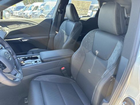 New 2026 Lexus RX 450h AWD image 22