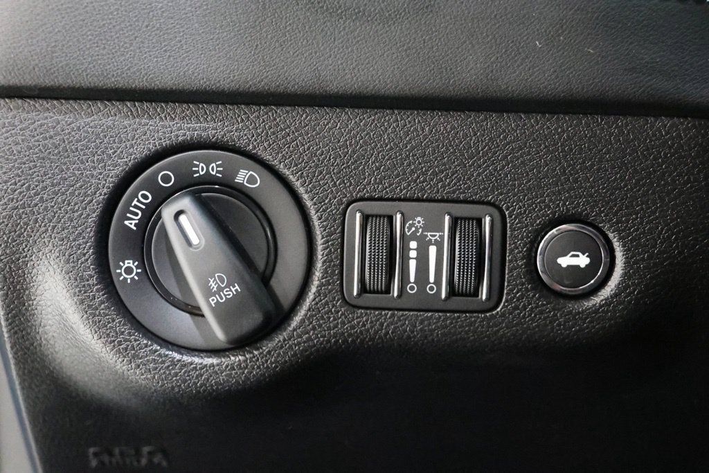 Used 2022 Dodge Charger Scat Pack w/ Plus Group RWD image 21