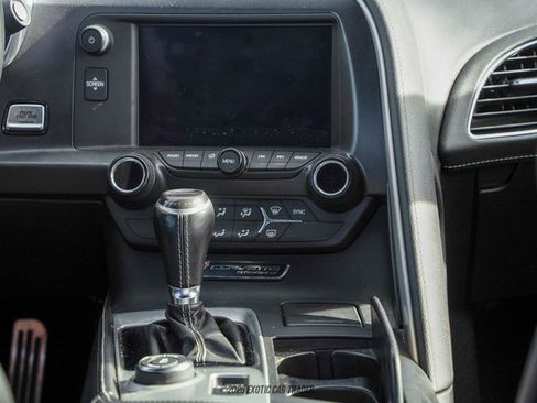 Used 2018 Chevrolet Corvette Stingray Coupe w/ 1LT image 17