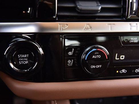 New 2026 Nissan Pathfinder Platinum image 19