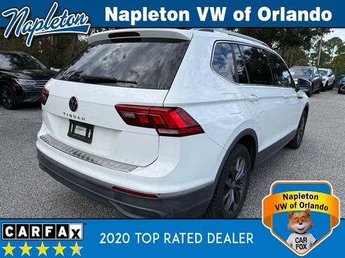 Used 2022 Volkswagen Tiguan SE w/ Panoramic Sunroof Package image 6
