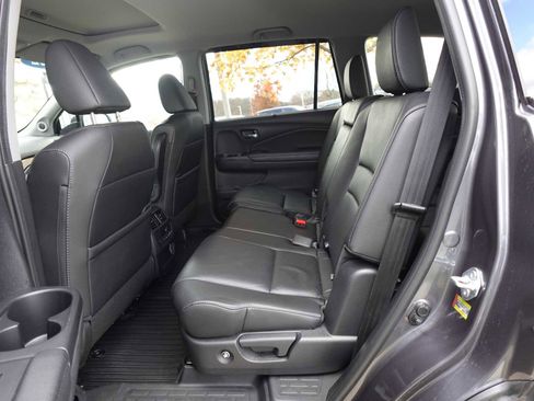 Certified 2022 Honda Pilot Special Edition image 26