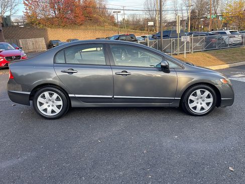 Used 2011 Honda Civic LX image 3